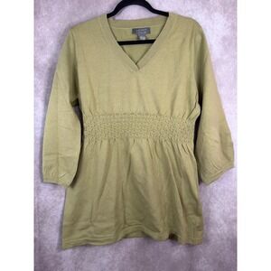 NWOT Motto Women's Olive Green V Neck Smocked Waist 3/4 Sleeve Knit Tunic Size L